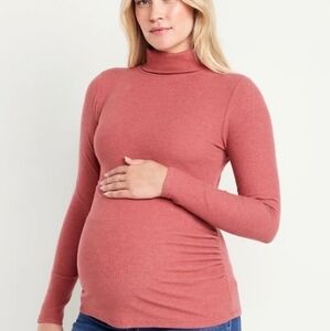 Maternity ribbed turtle neck size medium
